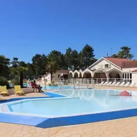 Bungalow confortable à Saint-Jean-de-Monts - 45 m²