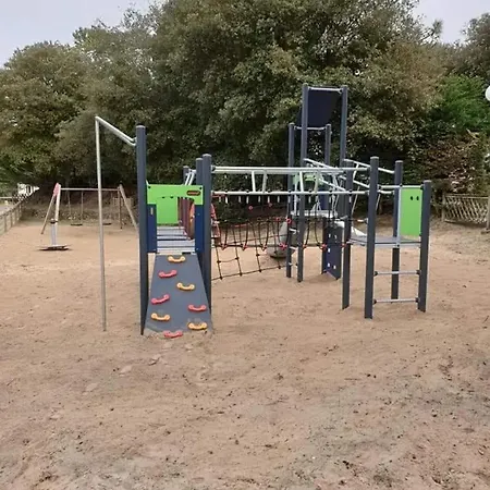 Hébergement de vacances Bungalow confortable à Saint-Jean-de-Monts - 45 m² 3*