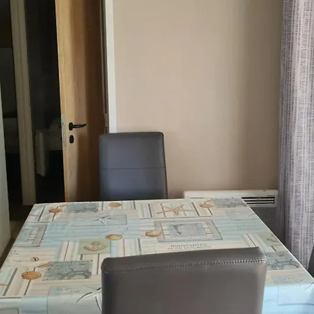 Confortable A - 45 M² Feriehus *